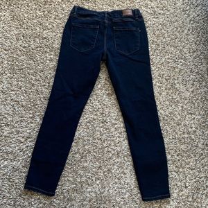Tahari Jeans